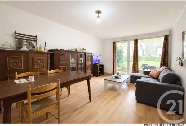 Appartement F4 à vendre  4 pièces - 69 m 2   ST DIE DES VOSGES  - 88