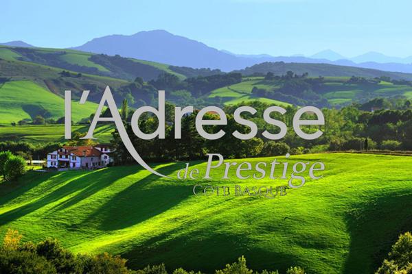 Maison 8 pièce(s) 300 m2