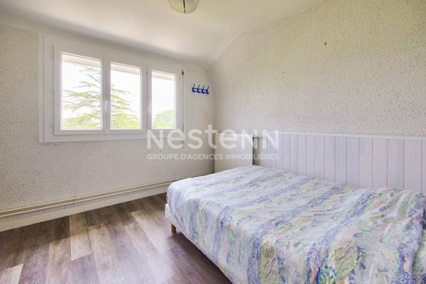 Proche plage Les Rosaires, Maison sur grand terrain arbore a Plerin