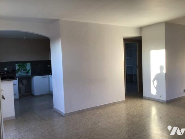 Villa 2 logements Garage Jardin Lotisement Privé