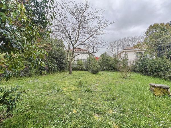 Maison 5 pièces avec garage et jardin