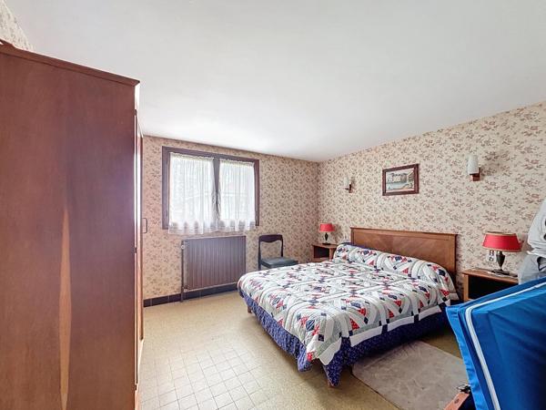 Maison 5 pièces avec garage et jardin