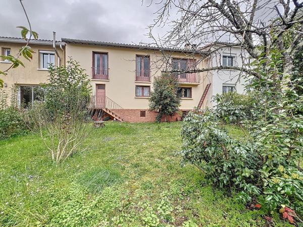 Maison 5 pièces avec garage et jardin