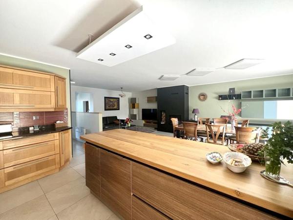 Maison Saint-genis-pouilly 4 pièces 115 m2