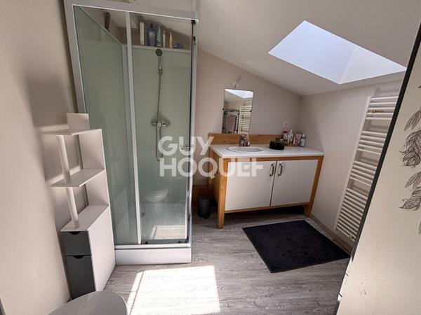 Maison en pierre de 160 m² avec revenu locatif + terrain constructible