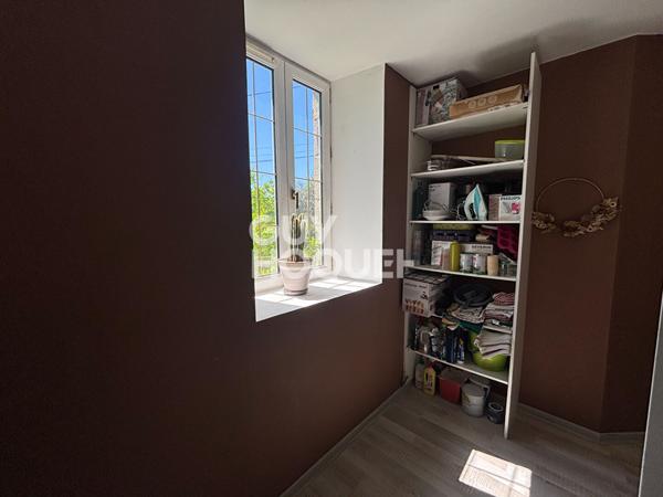Maison en pierre de 160 m² avec revenu locatif + terrain constructible