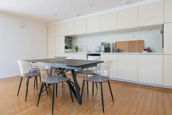 Un panorama exceptionnel sur la Seine et la nature environnante.