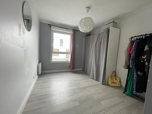 Appartement à vendre à Vannes 2 chambres balcon garage ascenseur