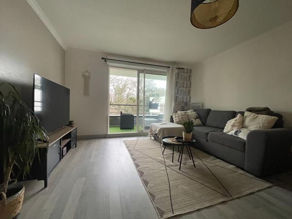 Appartement à vendre à Vannes 2 chambres balcon garage ascenseur