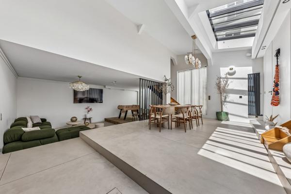 Vente Appartement de luxe Paris 18 5 Pièces 124.93 m²