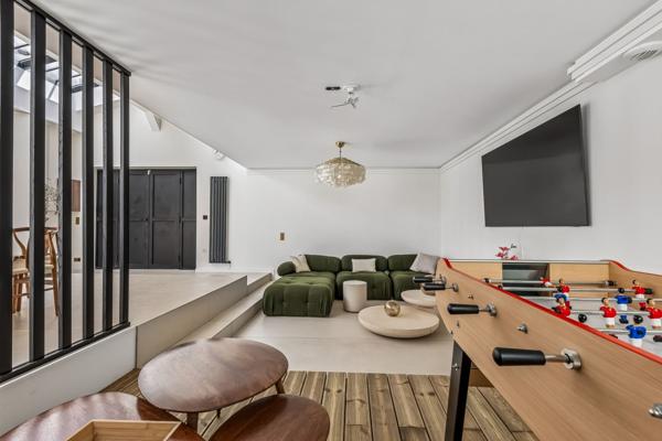 Vente Appartement de luxe Paris 18 5 Pièces 124.93 m²