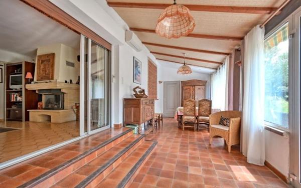 Maison à vendre    6 pièces •  Beaucaire