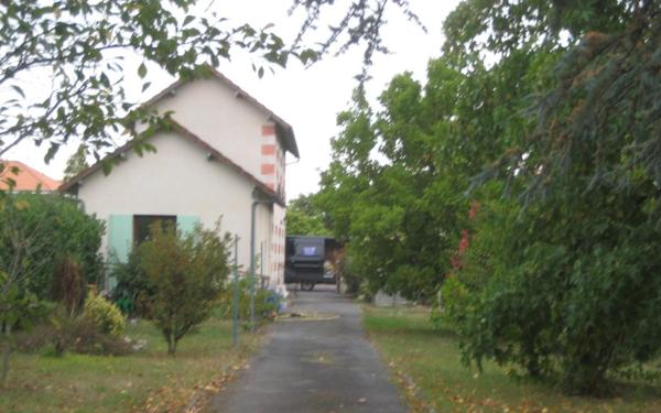 Maison à louer    3 pièces •  Saint-Astier