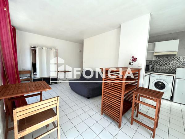 Location Studio meublé 25.35 m² - La Rochelle 17000
