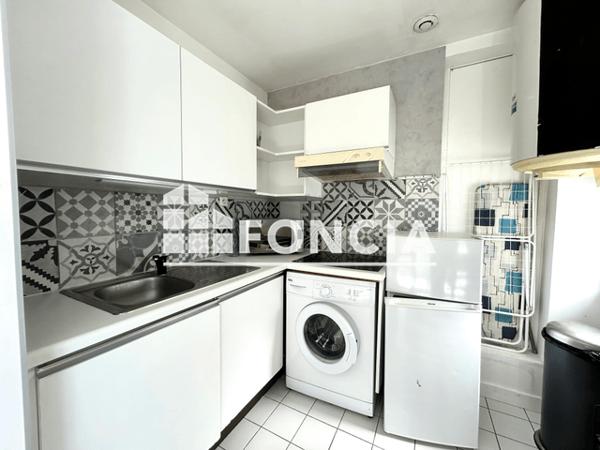 Location Studio meublé 25.35 m² - La Rochelle 17000