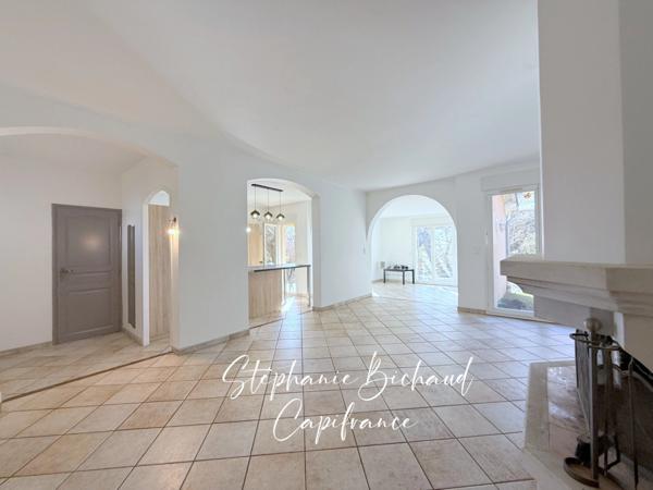 Maison à vendre 7 pièces GAP (05) 5 chambres Sud Gap