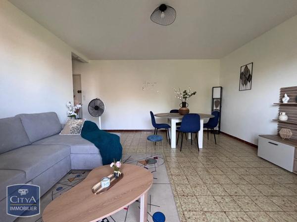 Appartement à louer 2 pièces 49.45m² Carcassonne (11000)