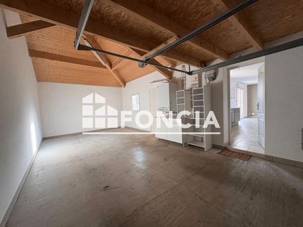 Location Maison 4 pièces 88 m² - 417 RUE DE LA MAISONNETTE Villieu 01800