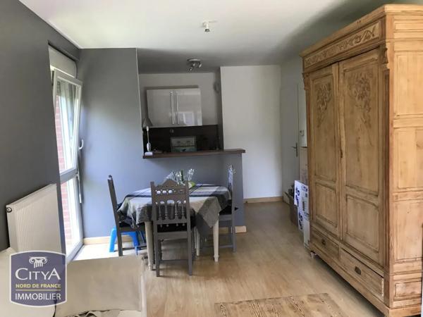 Appartement à louer 2 pièces 45.29m² Valenciennes (59300)