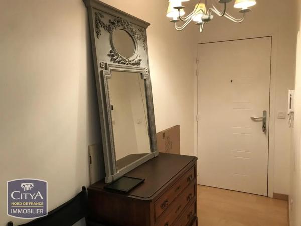 Appartement à louer 2 pièces 45.29m² Valenciennes (59300)