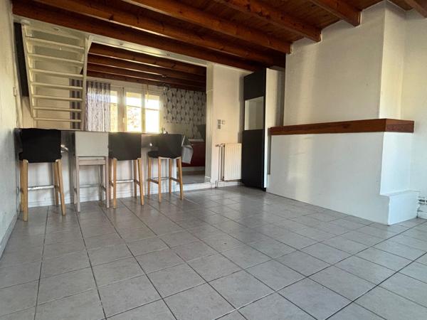 Faubourg du Haut Pont - atypique - maison mitoyenne