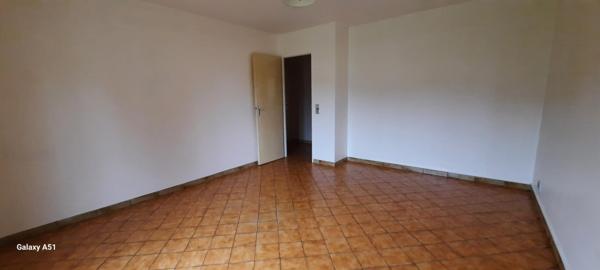 Proche centre ville avec ces commerces et sa gare