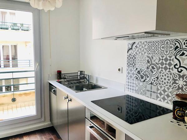 Appartement Rueil Malmaison 2 pièce(s) 48.89 m2