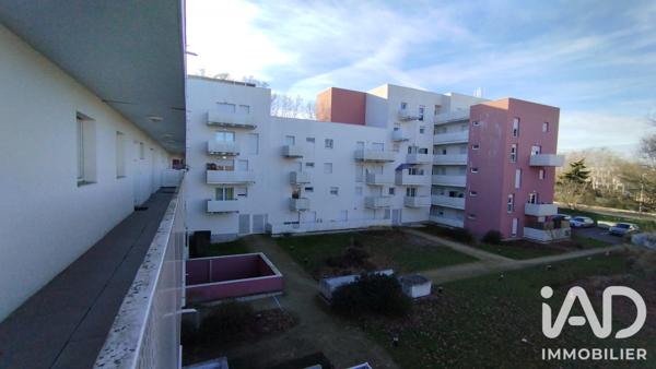 Appartement à vendre 2 pièces 43,87 m² Évry-Courcouronnes