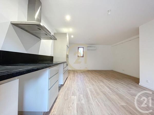 Maison à vendre  6 pièces - 92,90 m2 NEUVILLE SUR OISE - 95