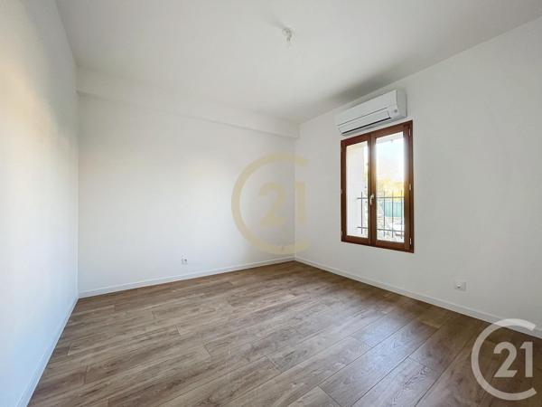 Maison à vendre  6 pièces - 92,90 m2 NEUVILLE SUR OISE - 95