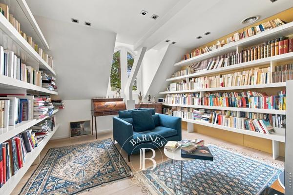 Rueil-Malmaison, Maison 6 Chambres -  486 m² à vendre