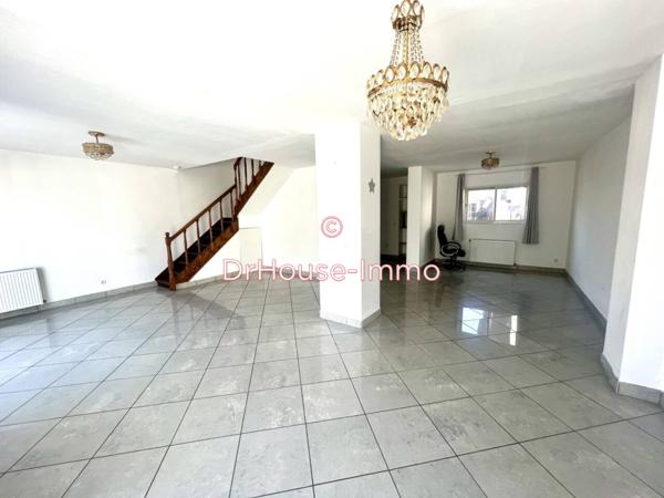 Maison à vendre 6 pièces de 1 m²