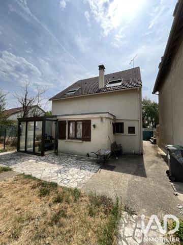 Maison à vendre 6 pièces 140 m² Sainte-Geneviève-des-Bois