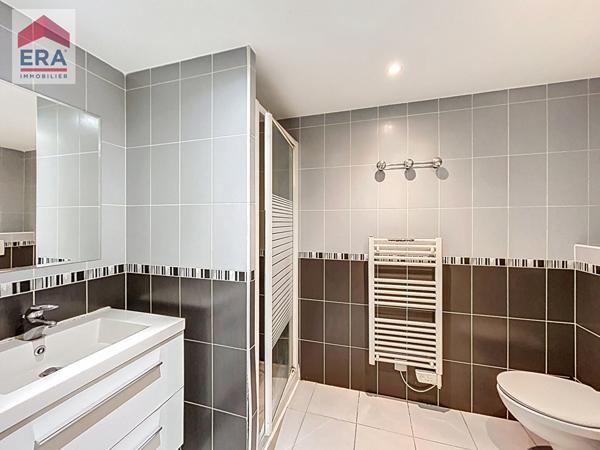 EXCLUSIVITE  Studio 32m² avec terrasse et  place de parking privative