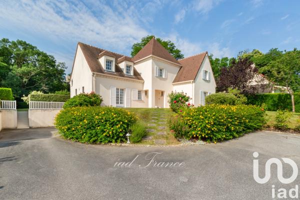 Maison à vendre 9 pièces 246 m² Orgeval