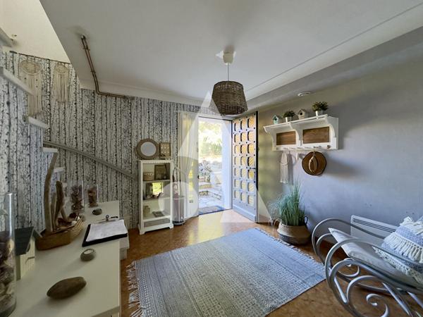 Maison 8 pièces 205 m2