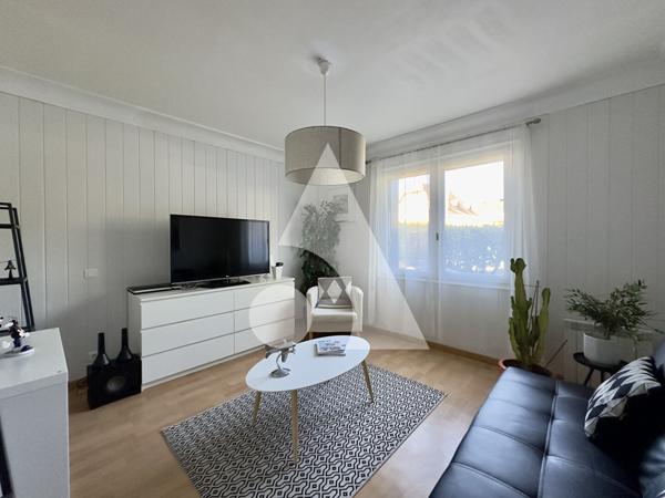 Maison 8 pièces 205 m2
