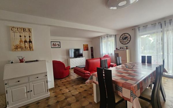 Appartement à vendre    4 pièces • 85 m2 Balaruc-les-Bains