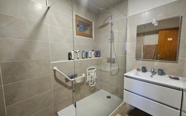 Appartement à vendre    4 pièces • 85 m2 Balaruc-les-Bains