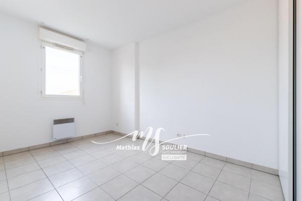 Appartement T2 de 33.2 m² avec terrasse et garage