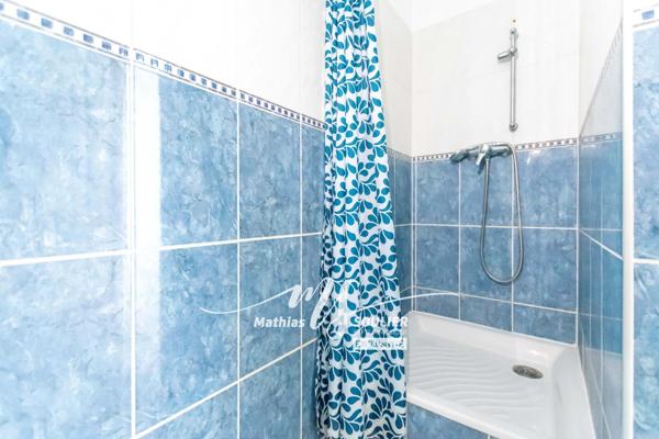 Appartement T2 de 33.2 m² avec terrasse et garage