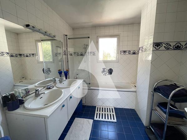 Maison 6 pièces 176 m2