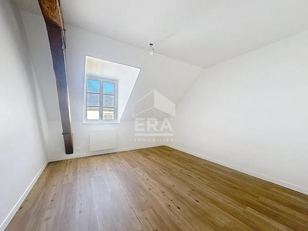 À LOUER - Appartement 2 pièces non meublé - 33,9 m2- Étampes