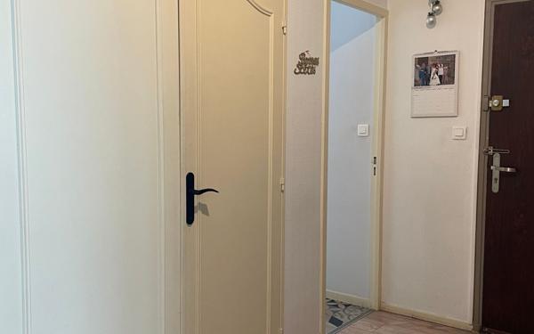 Appartement à vendre    3 pièces • 66,10 m2 Saint-Étienne