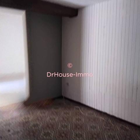 Immeuble à vendre 8 pièces de 315 m²