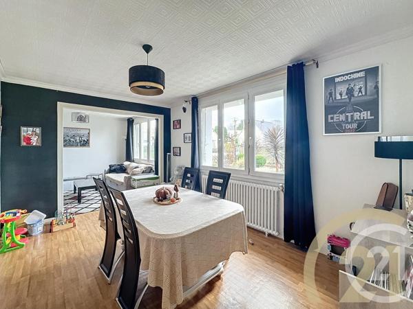 Maison à vendre  4 pièces - 94 m2 GUINGAMP - 22