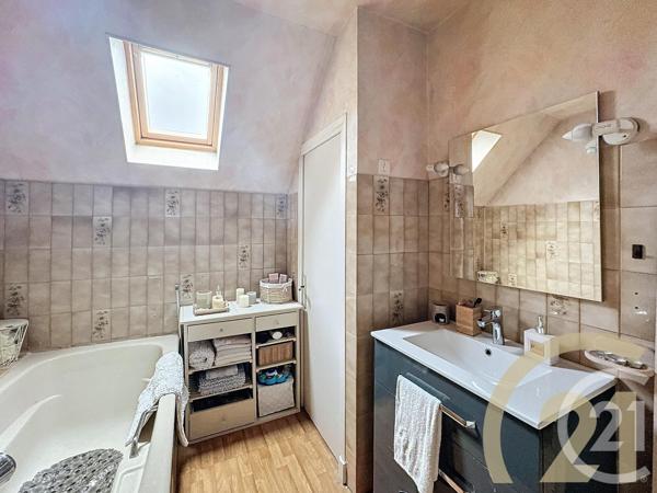 Maison à vendre  4 pièces - 94 m2 GUINGAMP - 22