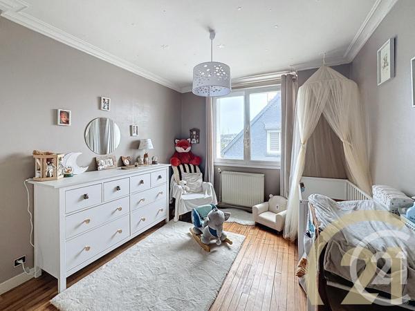 Maison à vendre  4 pièces - 94 m2 GUINGAMP - 22