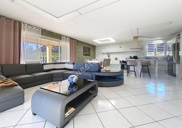 Agréable maison 5 pièces de 120 m² dans un village à 15 min de Montauban