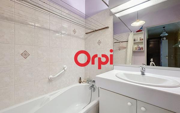 Appartement à vendre    4 pièces • 78,16 m2 Lyon 7